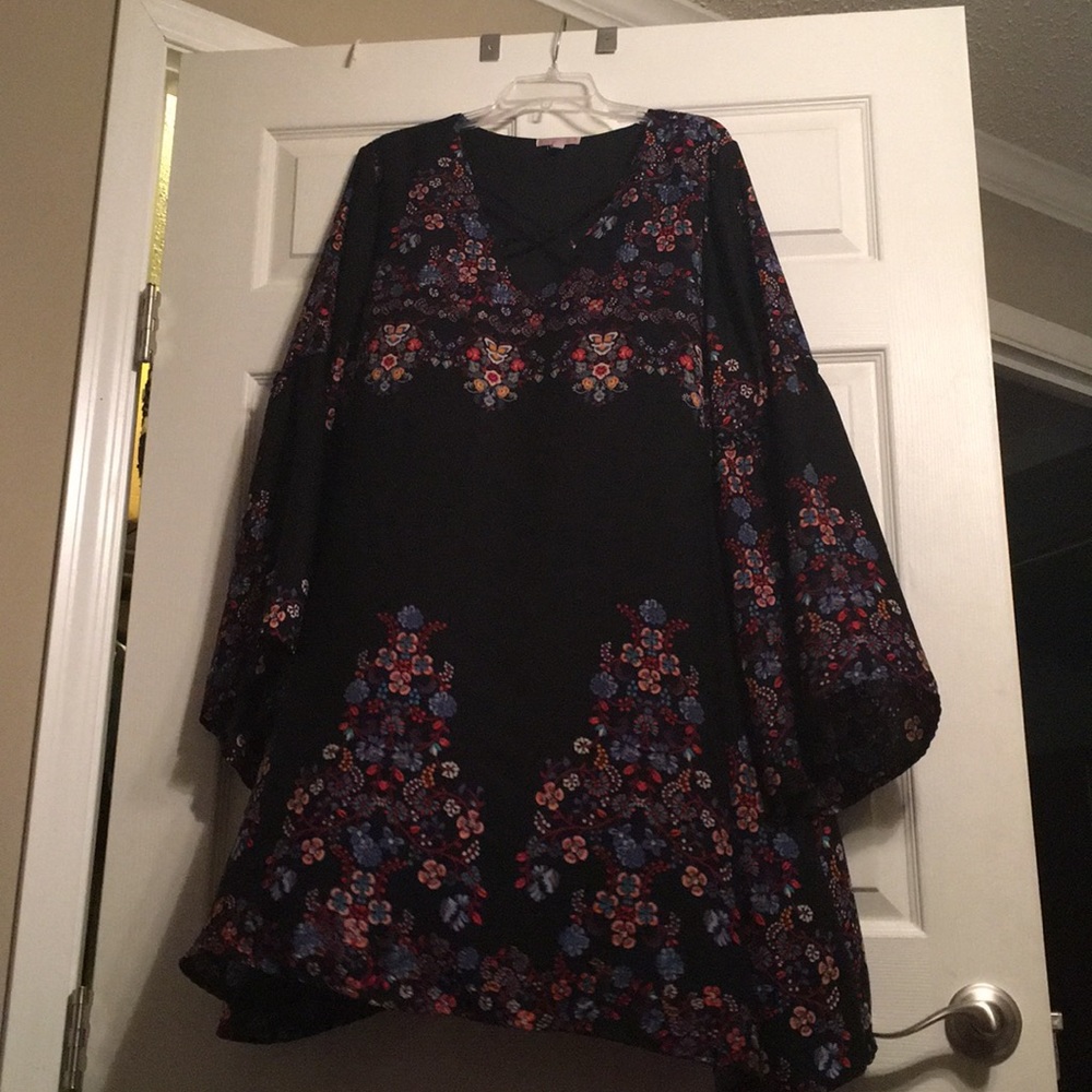 Black Knee Length Dress With Floral Print